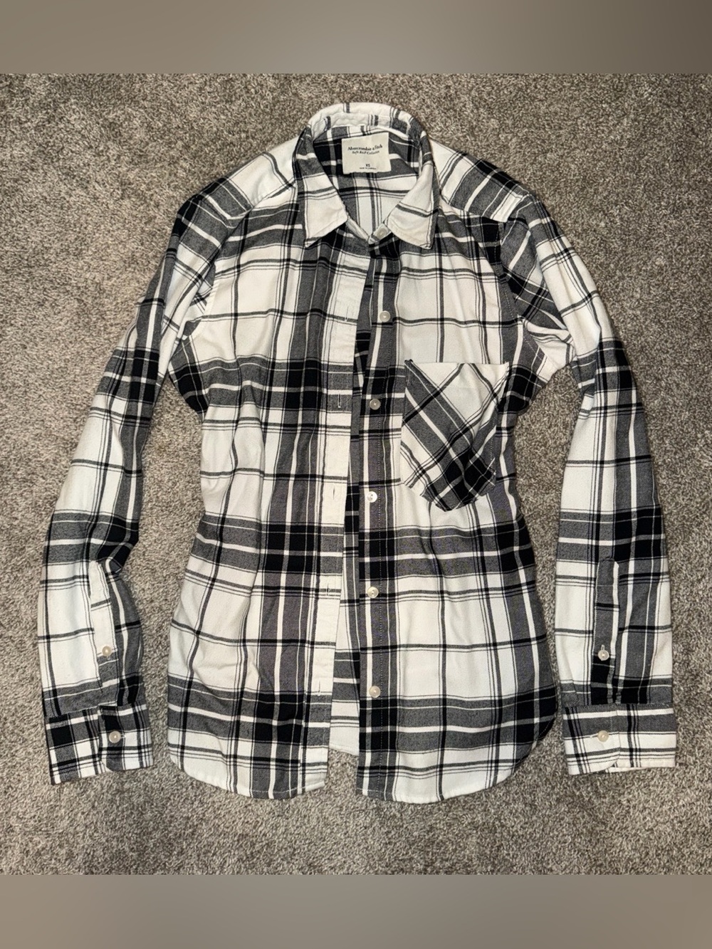 Abercrombie & Fitch Black and White Plaid Button-Down Shirt
